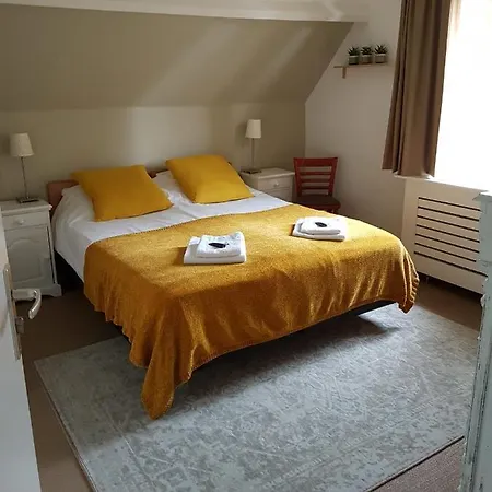Hotel De Waag